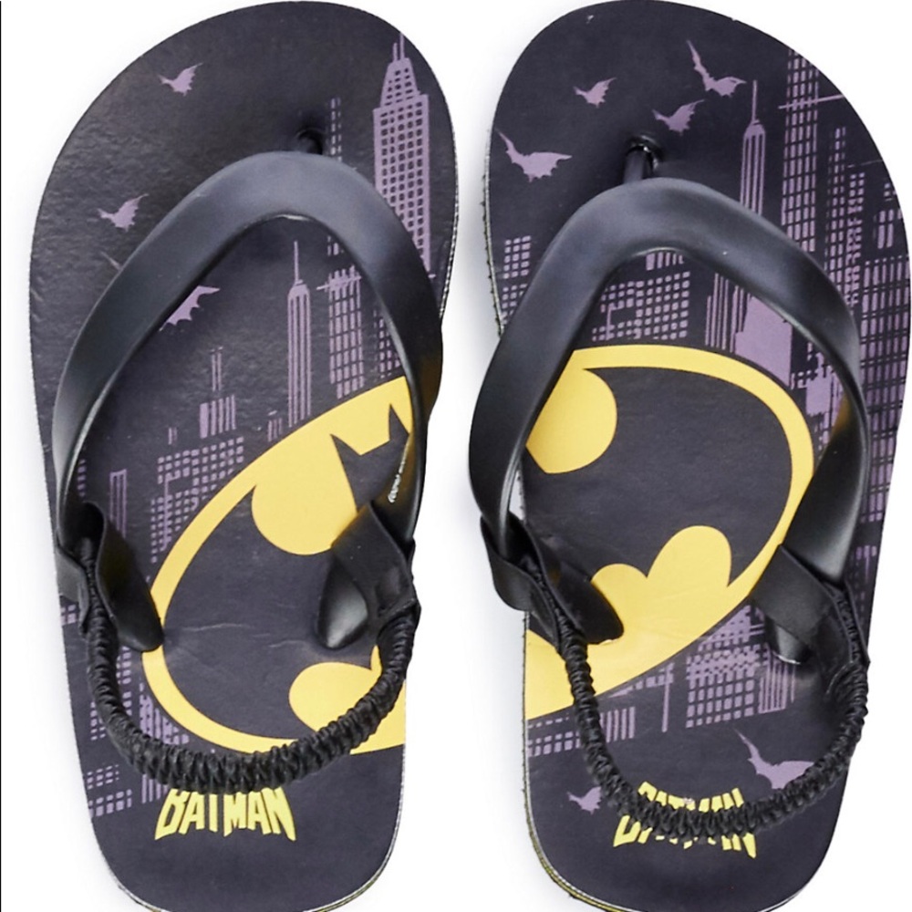DC comics Batman toddler boys' flip flop sandles 7/8 T